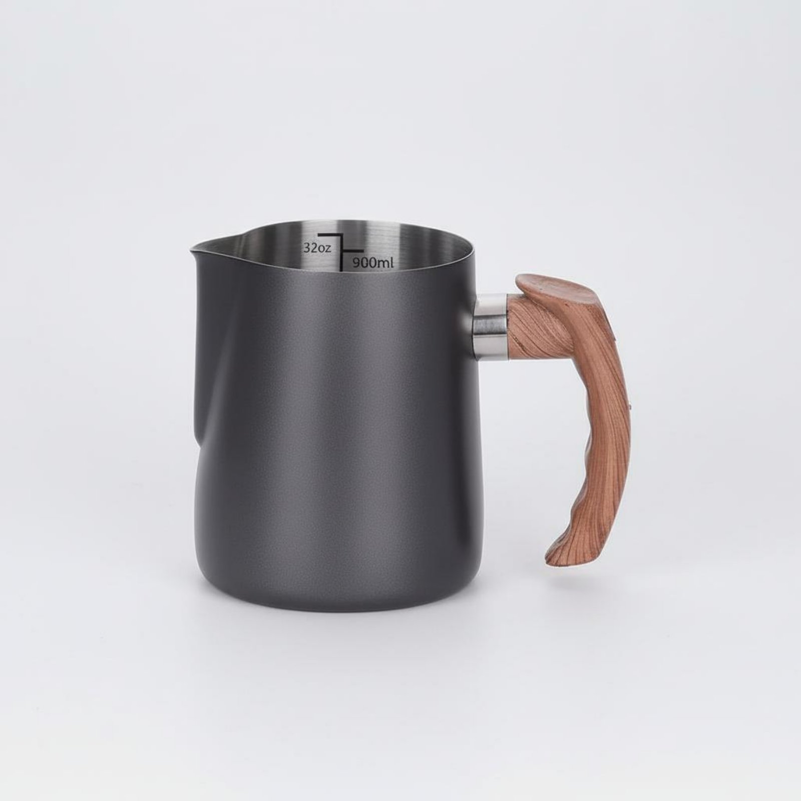 Latte Art Jug with Wooden Hand - đánh giá và giá Milk Steaming Pitcher
